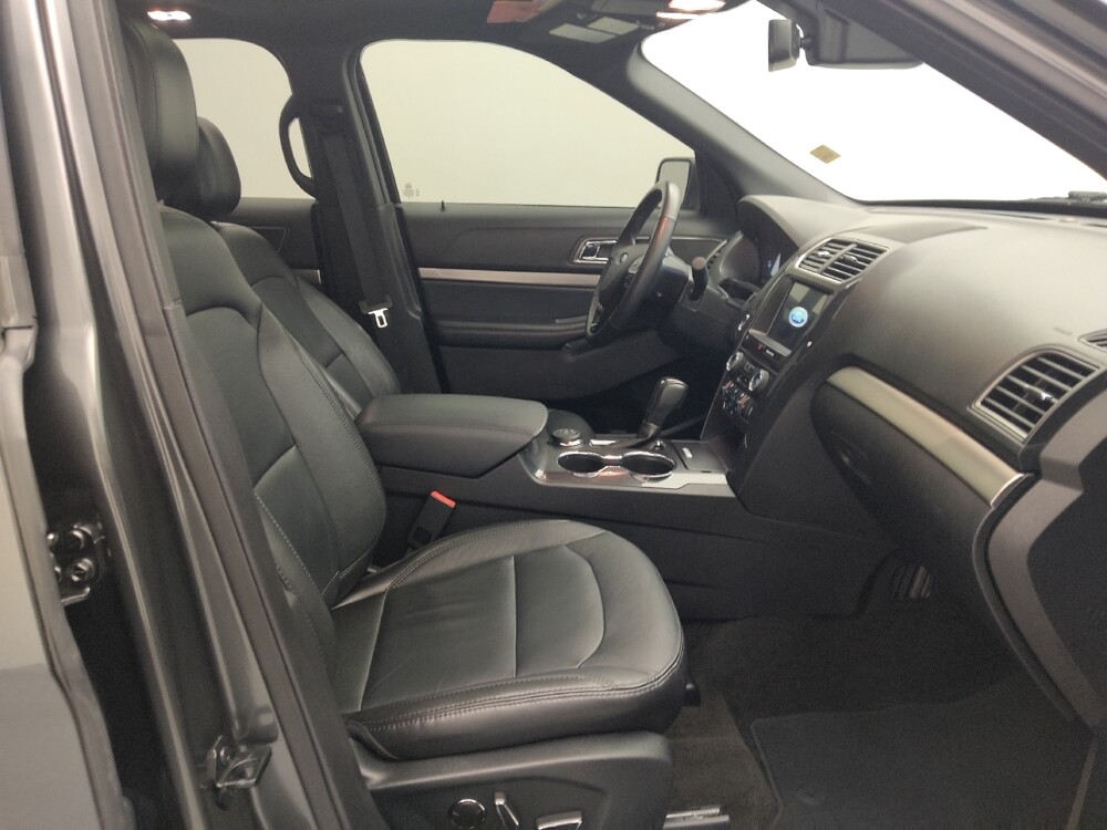 2018 Ford Explorer in Springfield, MO 65807 - 18136279 21