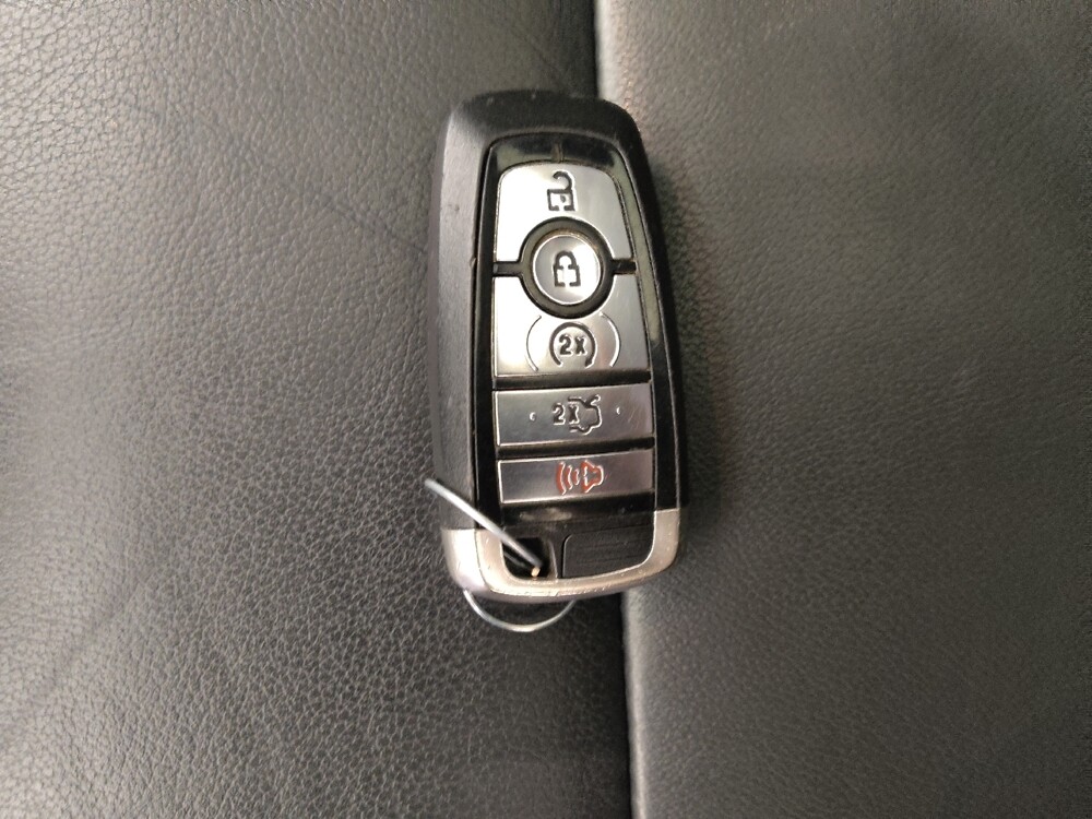 2018 Ford Explorer in Springfield, MO 65807 - 18136279 32