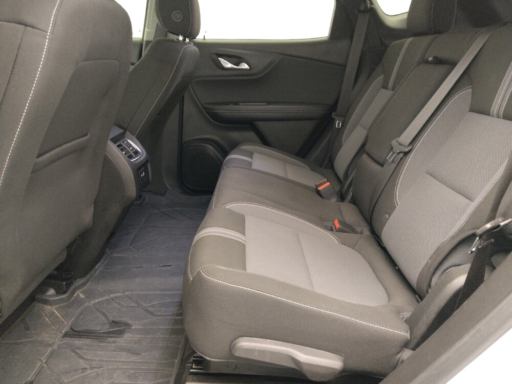 2024 Chevrolet Blazer in Springfield, MO 65807 - 18136280 18