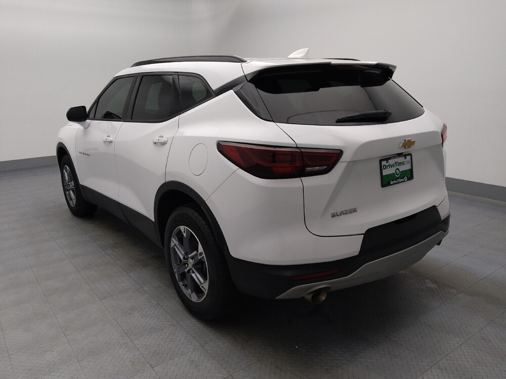 2024 Chevrolet Blazer in Springfield, MO 65807 - 18136280 5