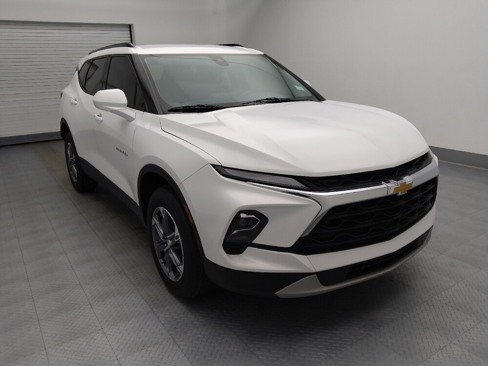 2024 Chevrolet Blazer in Springfield, MO 65807 - 18136280 13