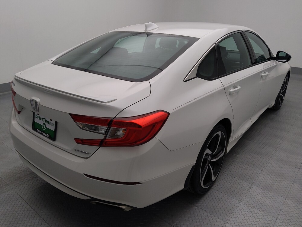 2020 Honda Accord in Gladstone, MO 64118 - 18136281 9