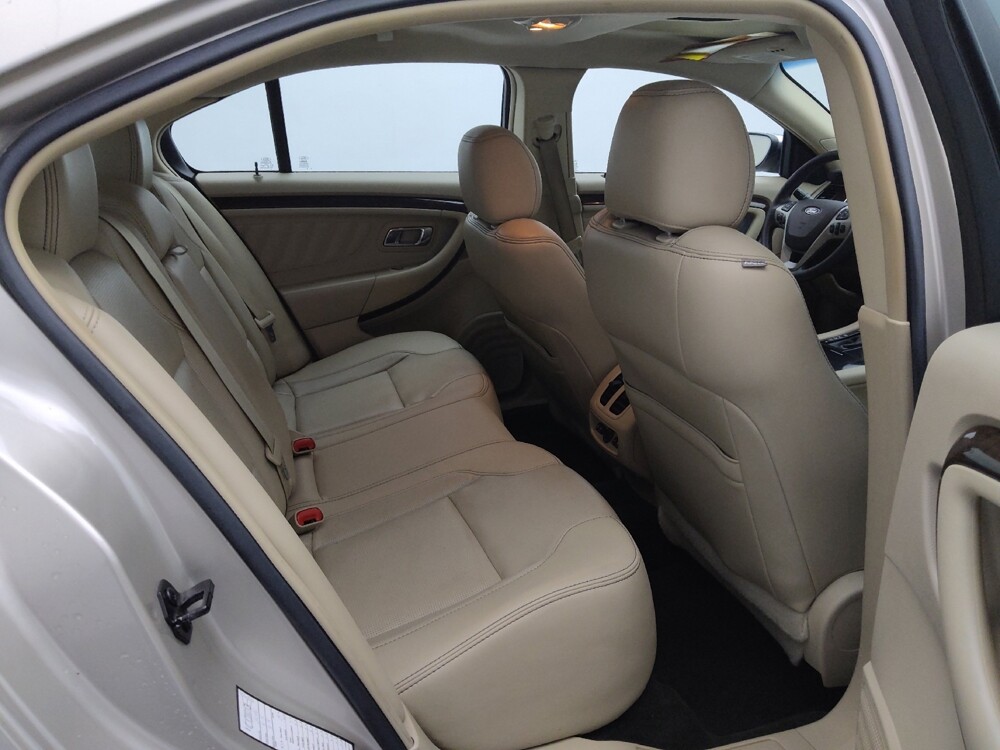 2018 Ford Taurus in Independence, MO 64055 - 18136286 19