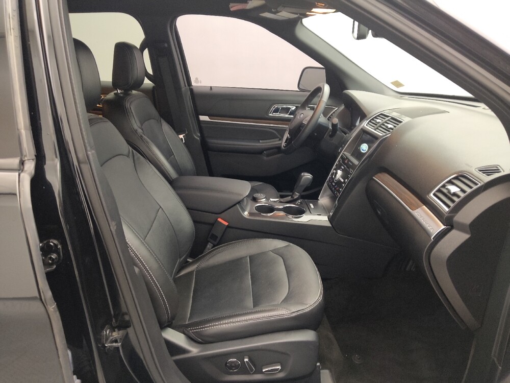2018 Ford Explorer in St. Louis, MO 63136 - 18136289 21