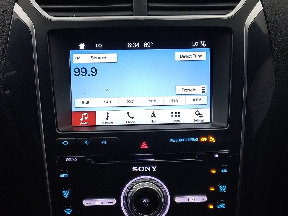 2018 Ford Explorer in St. Louis, MO 63136 - 18136289 25