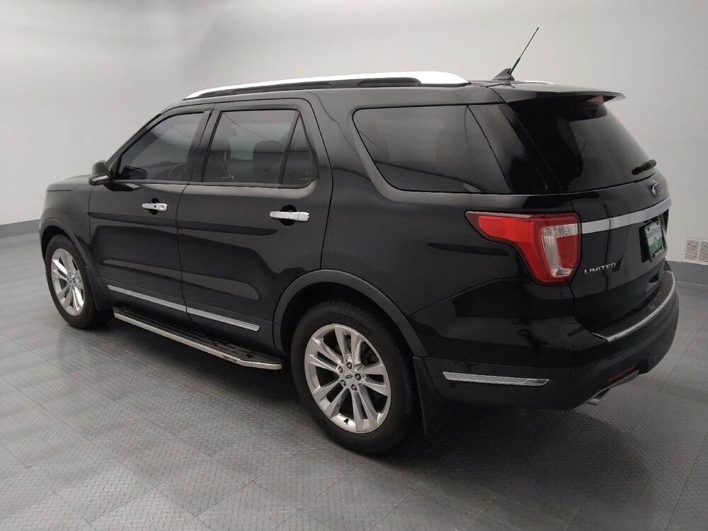 2018 Ford Explorer in St. Louis, MO 63136 - 18136289 3