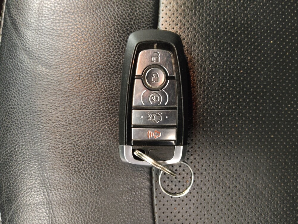 2018 Ford Explorer in St. Louis, MO 63136 - 18136289 32