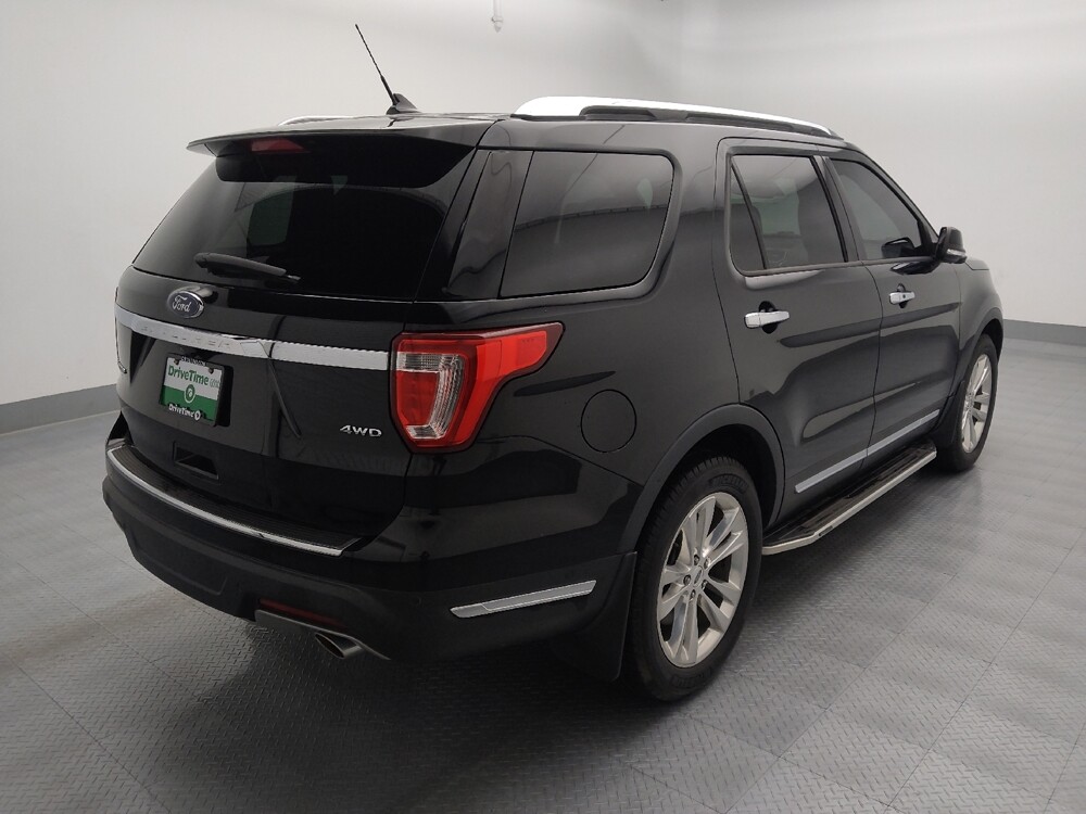 2018 Ford Explorer in St. Louis, MO 63136 - 18136289 9