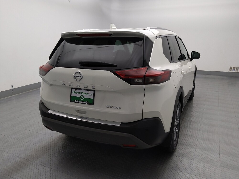 2021 Nissan Rogue in Independence, MO 64055 - 18136290 7