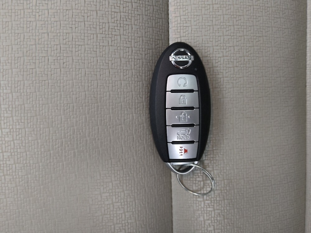 2021 Nissan Rogue in Independence, MO 64055 - 18136290 32