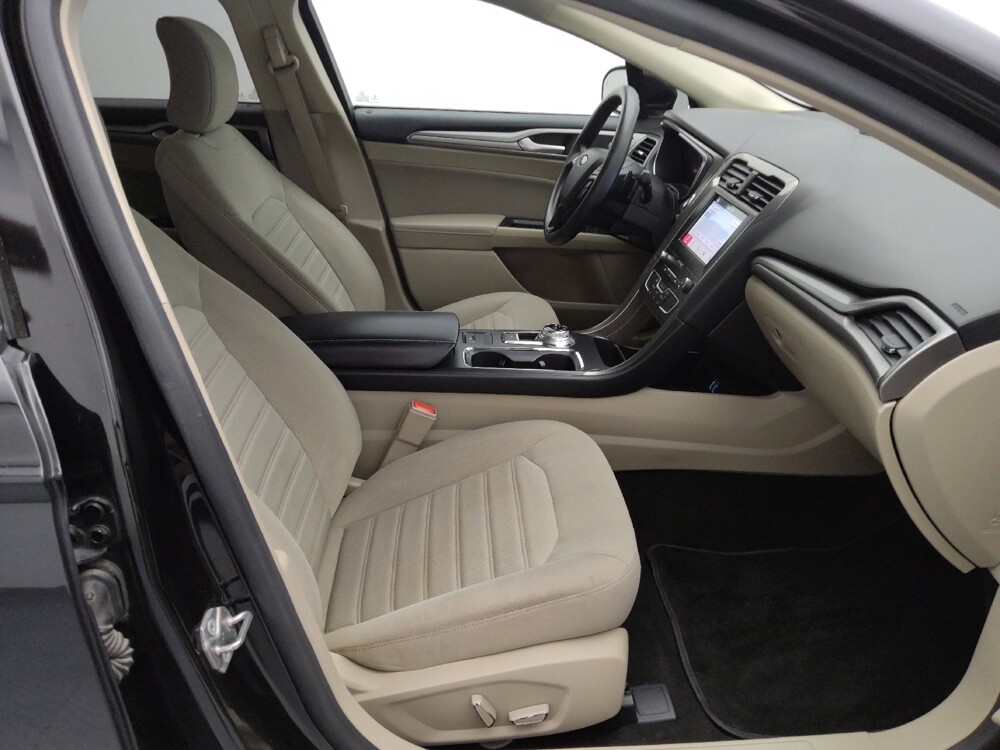 2019 Ford Fusion in Springfield, MO 65807 - 18136291 21