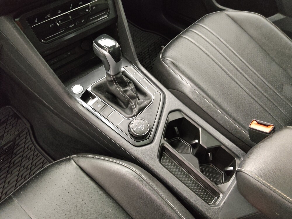 2022 Volkswagen Tiguan in Springfield, MO 65807 - 18136292 26