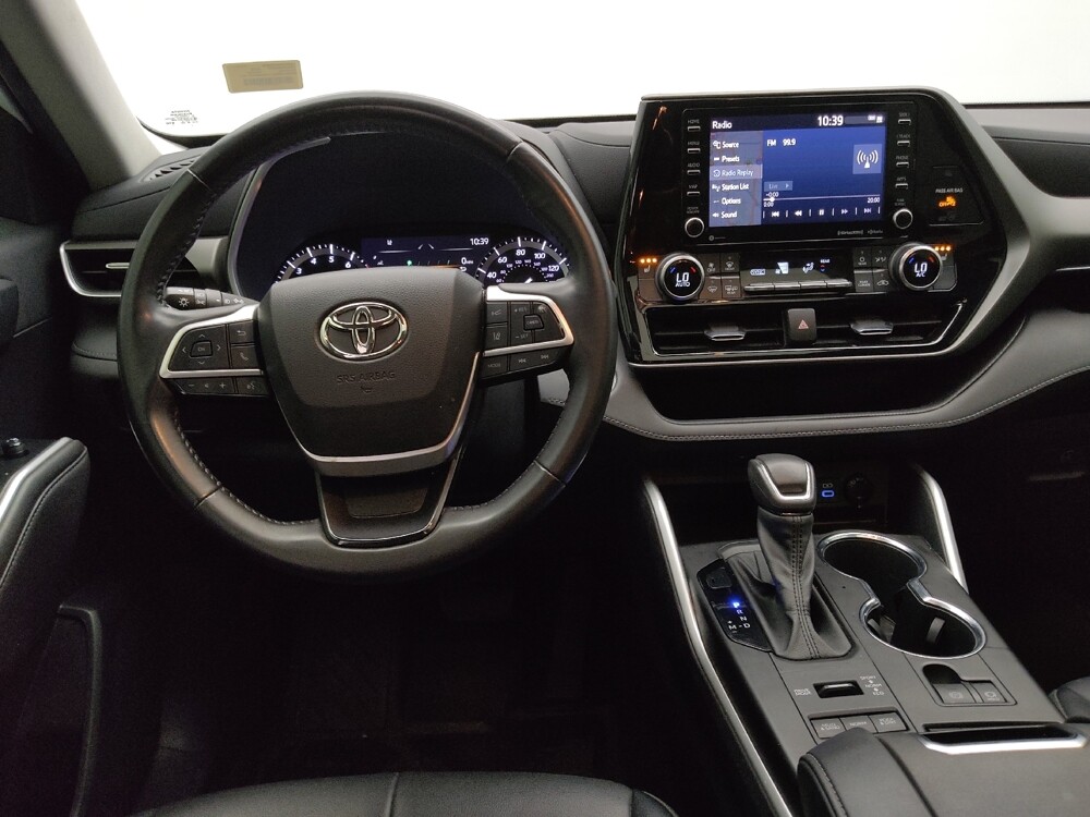 2022 Toyota Highlander in St. Louis, MO 63136 - 18136293 22