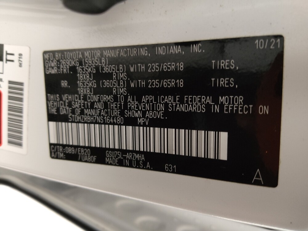 2022 Toyota Highlander in St. Louis, MO 63136 - 18136293 33