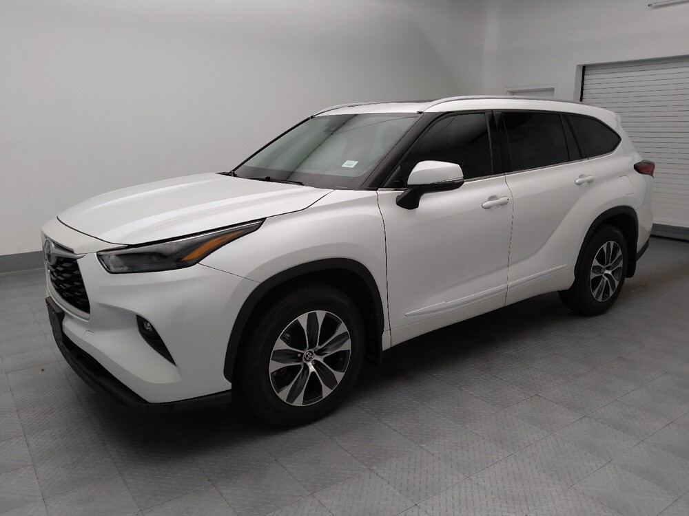 2022 Toyota Highlander in St. Louis, MO 63136 - 18136293 2