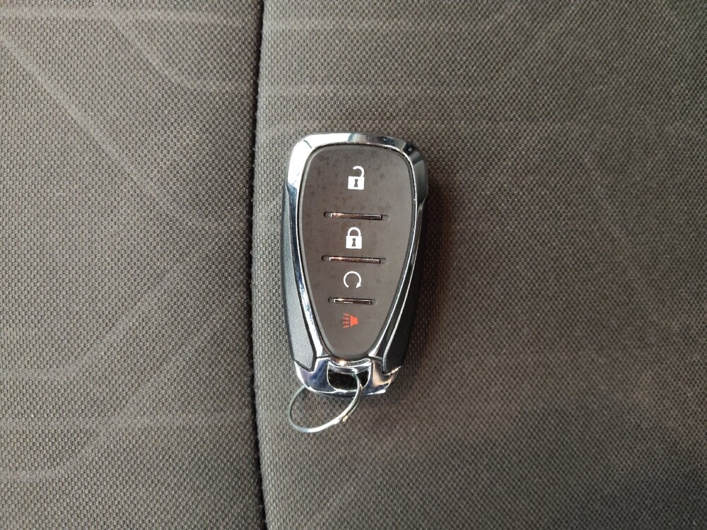 2020 Chevrolet Trax in Springfield, MO 65807 - 18136297 32