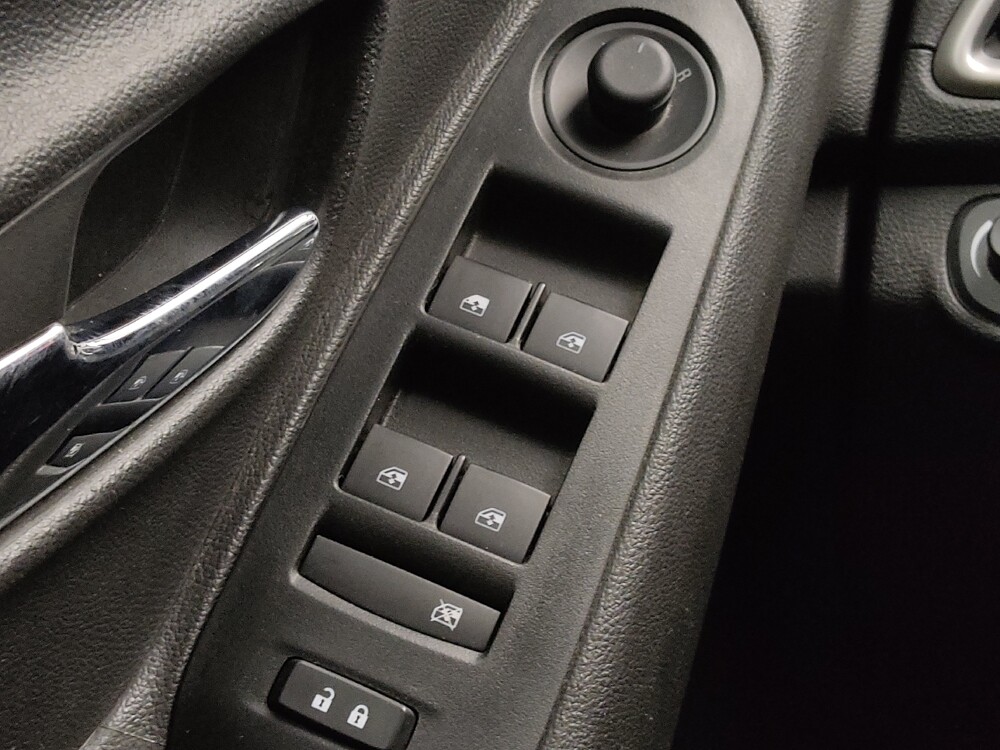 2020 Chevrolet Trax in Springfield, MO 65807 - 18136297 27