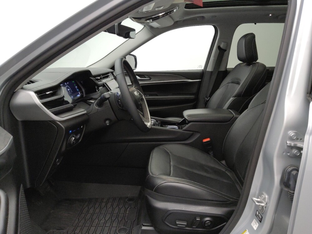 2023 Jeep Grand Cherokee in Gladstone, MO 64118 - 18136298 17