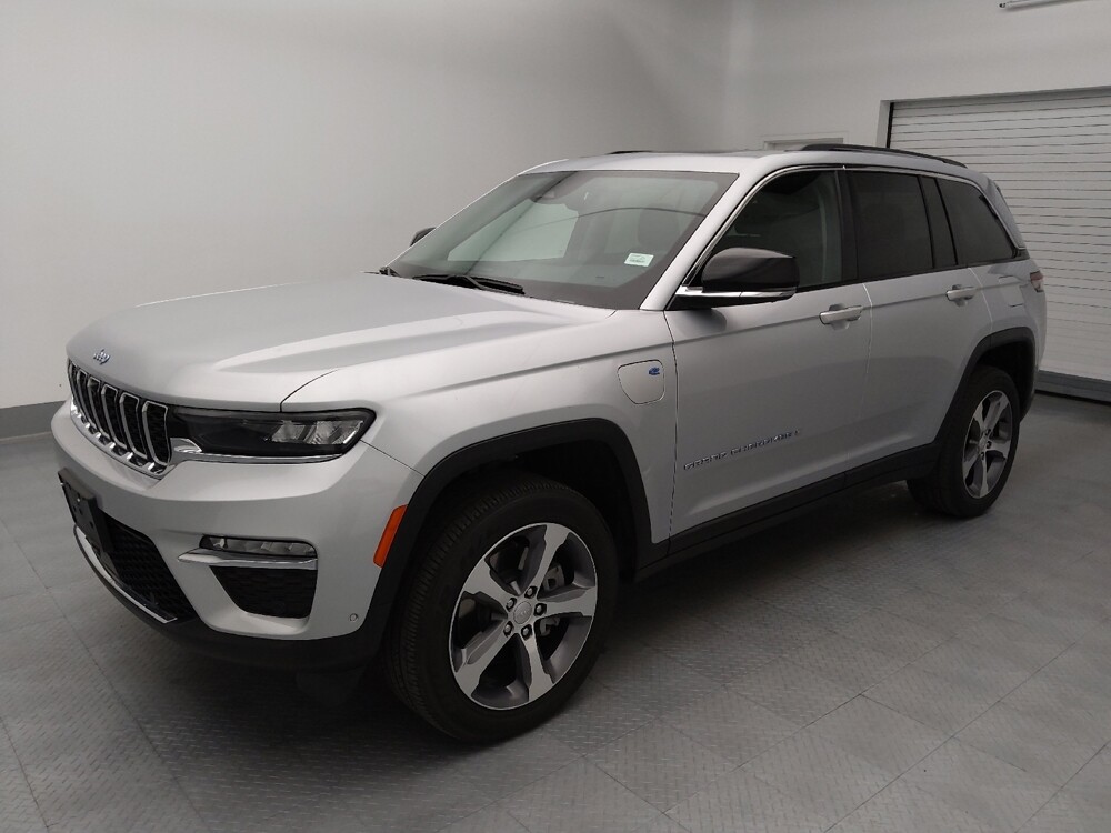 2023 Jeep Grand Cherokee in Gladstone, MO 64118 - 18136298 2