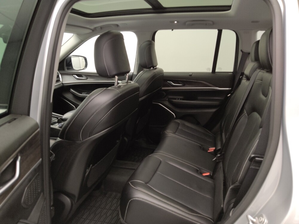 2023 Jeep Grand Cherokee in Gladstone, MO 64118 - 18136298 18