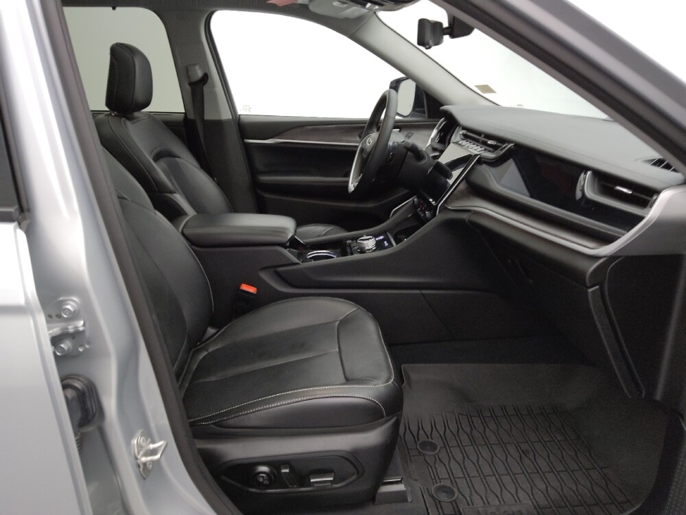 2023 Jeep Grand Cherokee in Gladstone, MO 64118 - 18136298 21