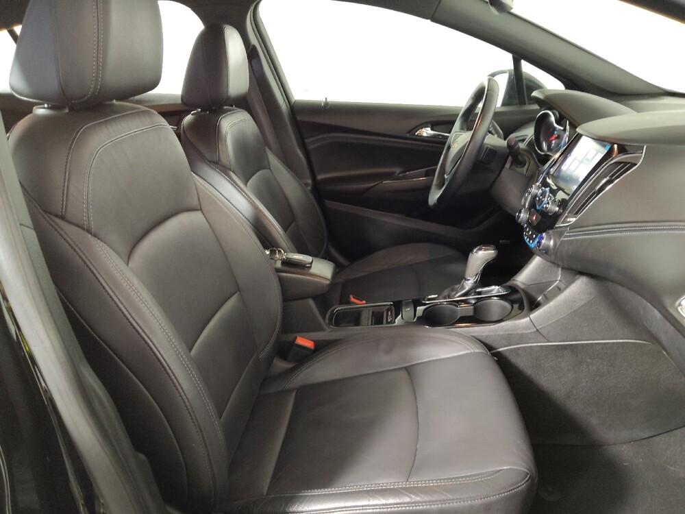 2017 Chevrolet Cruze in Midlothian, IL 60445 - 18136299 21