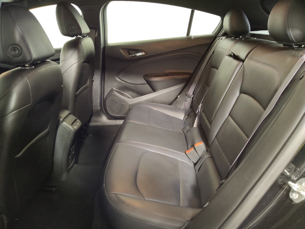 2017 Chevrolet Cruze in Midlothian, IL 60445 - 18136299 18