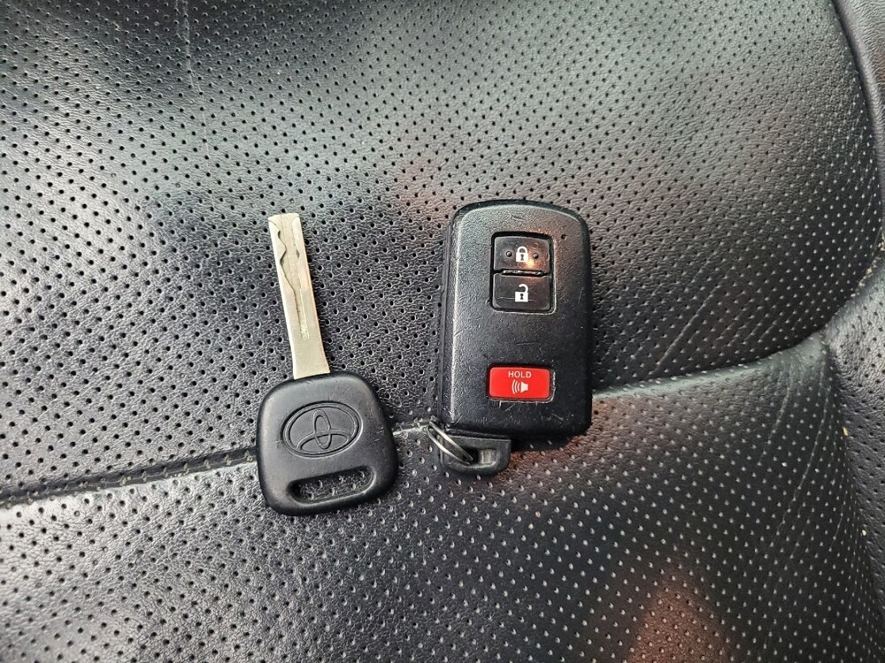 2020 Toyota Tundra in Grand Rapids, MI 49508 - 18136306 32