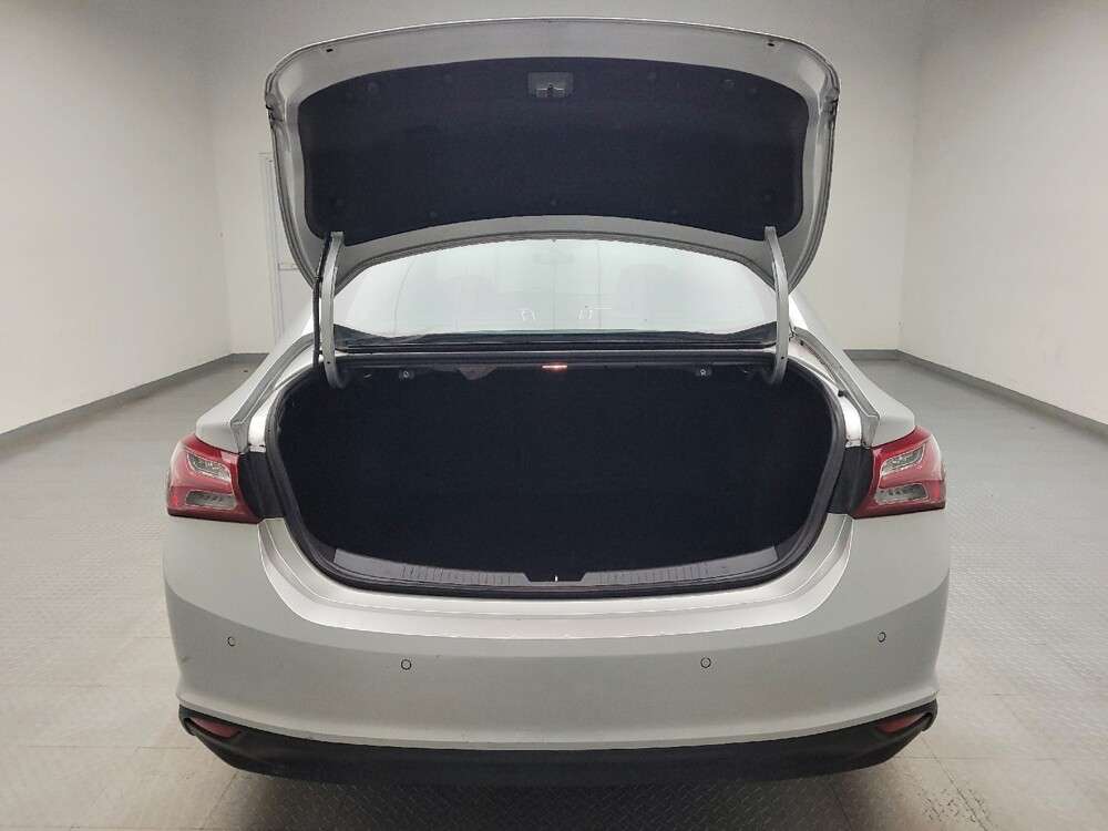 2019 Chevrolet Malibu in Taylor, MI 48180 - 18136307 29