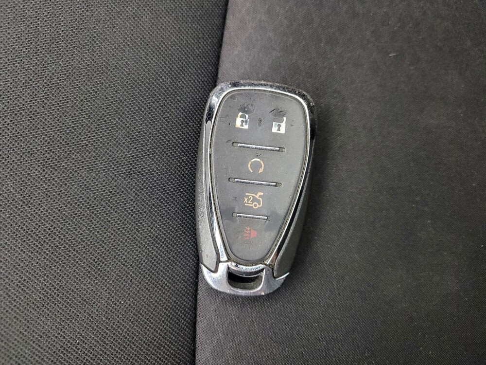 2019 Chevrolet Malibu in Taylor, MI 48180 - 18136307 32