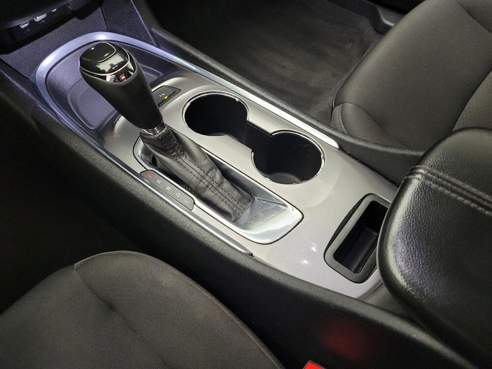 2019 Chevrolet Malibu in Taylor, MI 48180 - 18136307 26