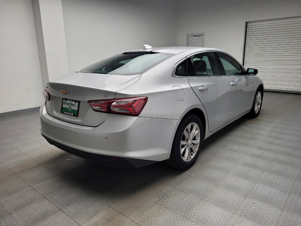 2019 Chevrolet Malibu in Taylor, MI 48180 - 18136307 9