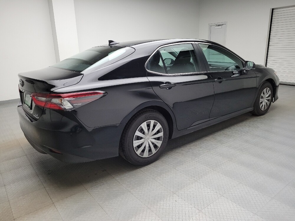 2022 Toyota Camry in Taylor, MI 48180 - 18136309 10