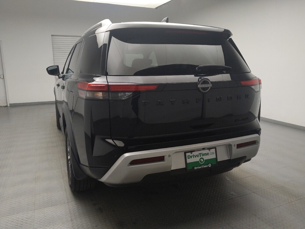 2022 Nissan Pathfinder in Grand Rapids, MI 49508 - 18136312 6