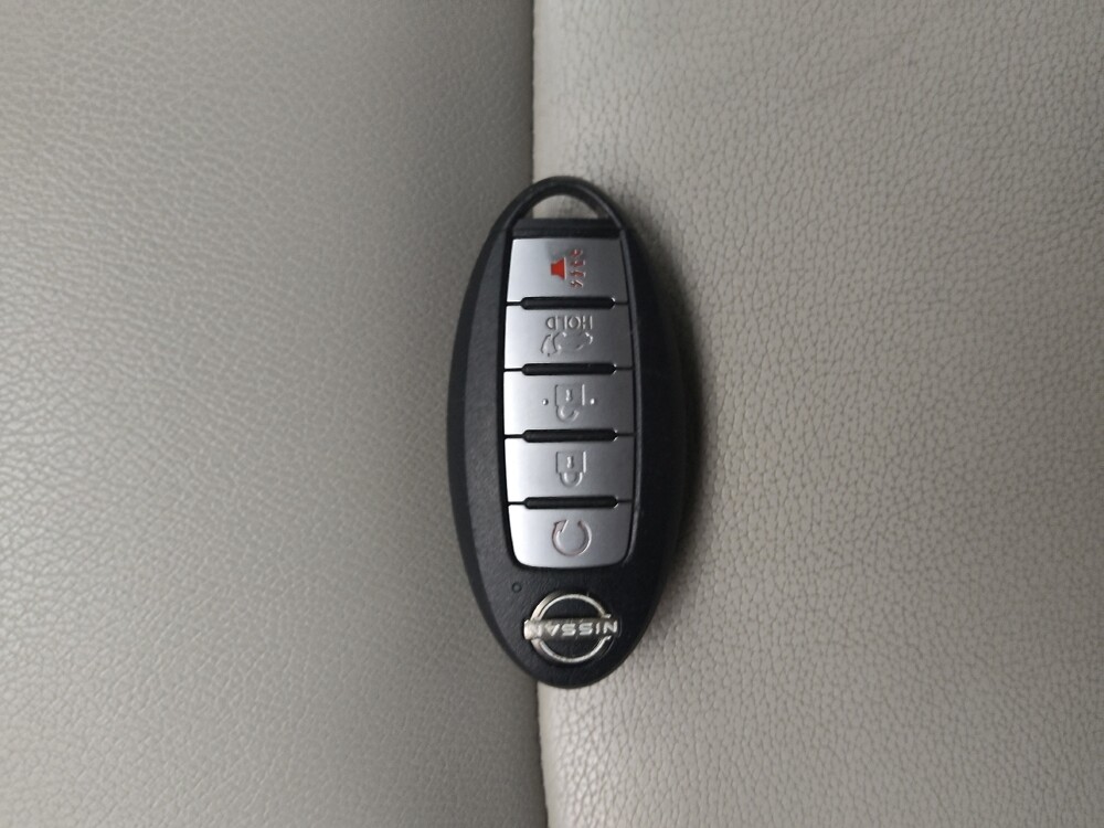 2022 Nissan Pathfinder in Grand Rapids, MI 49508 - 18136312 32