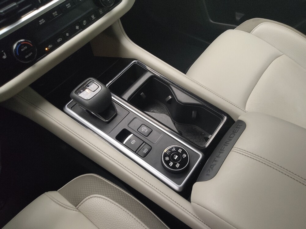 2022 Nissan Pathfinder in Grand Rapids, MI 49508 - 18136312 26