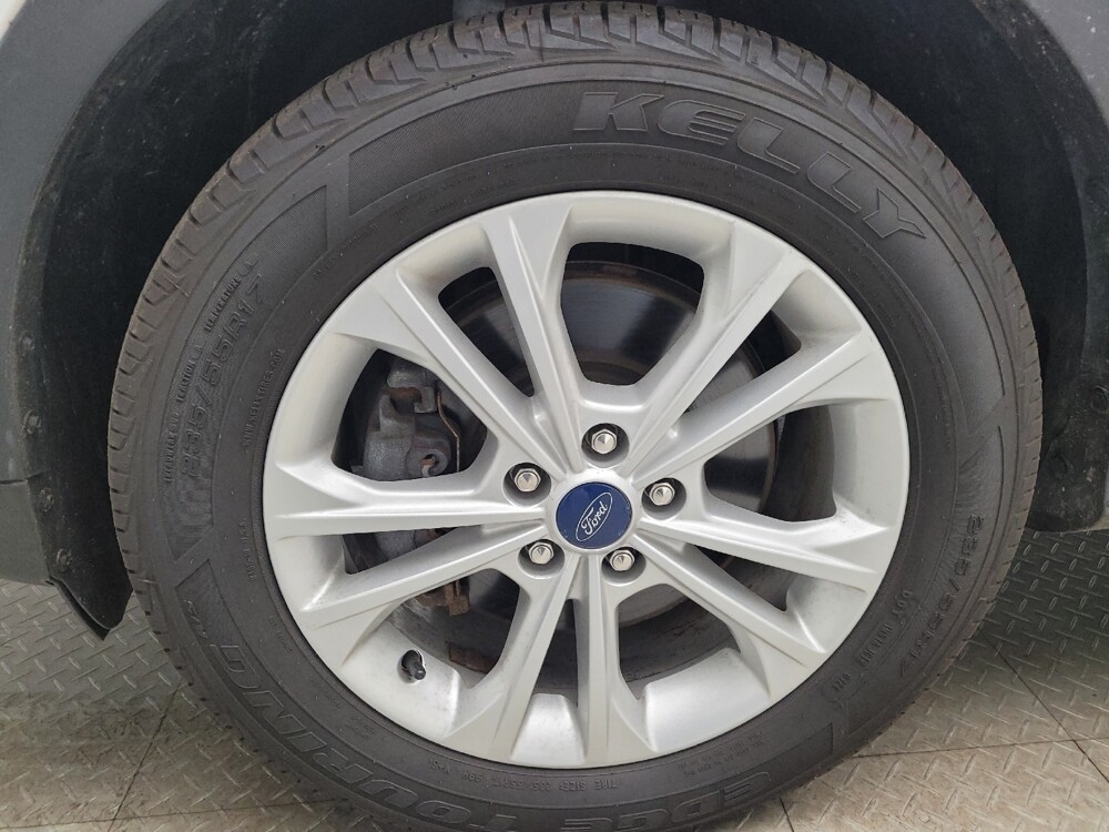 2019 Ford Escape in Taylor, MI 48180 - 18136313 31