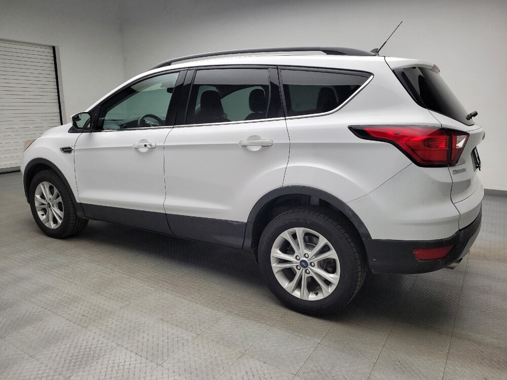 2019 Ford Escape in Taylor, MI 48180 - 18136313 3