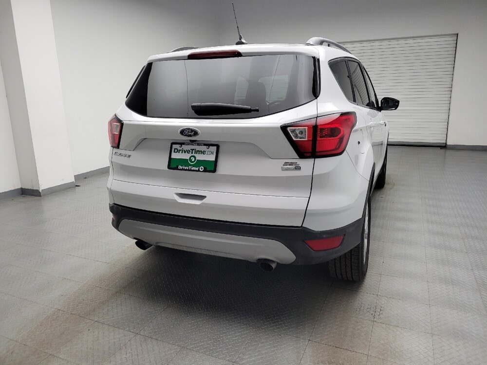 2019 Ford Escape in Taylor, MI 48180 - 18136313 7
