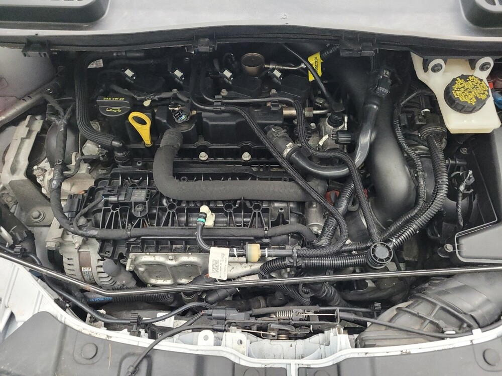 2019 Ford Escape in Taylor, MI 48180 - 18136313 30