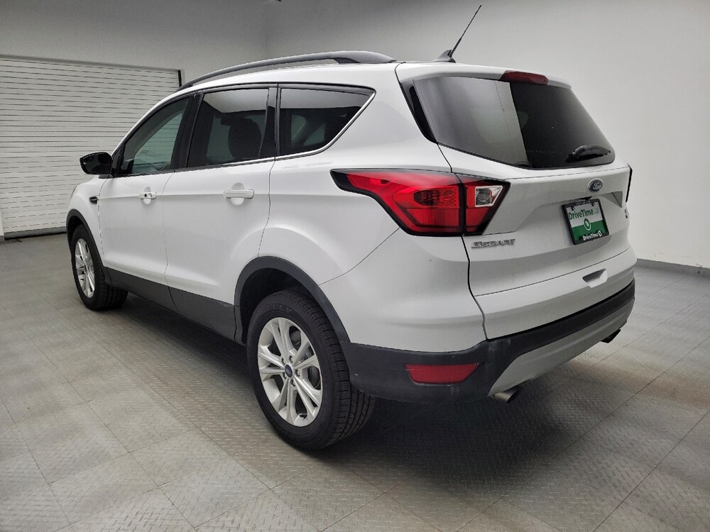2019 Ford Escape in Taylor, MI 48180 - 18136313 5