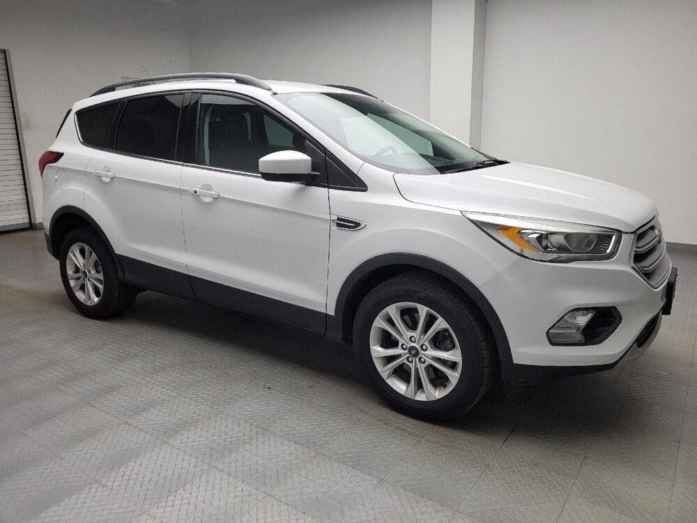 2019 Ford Escape in Taylor, MI 48180 - 18136313 11