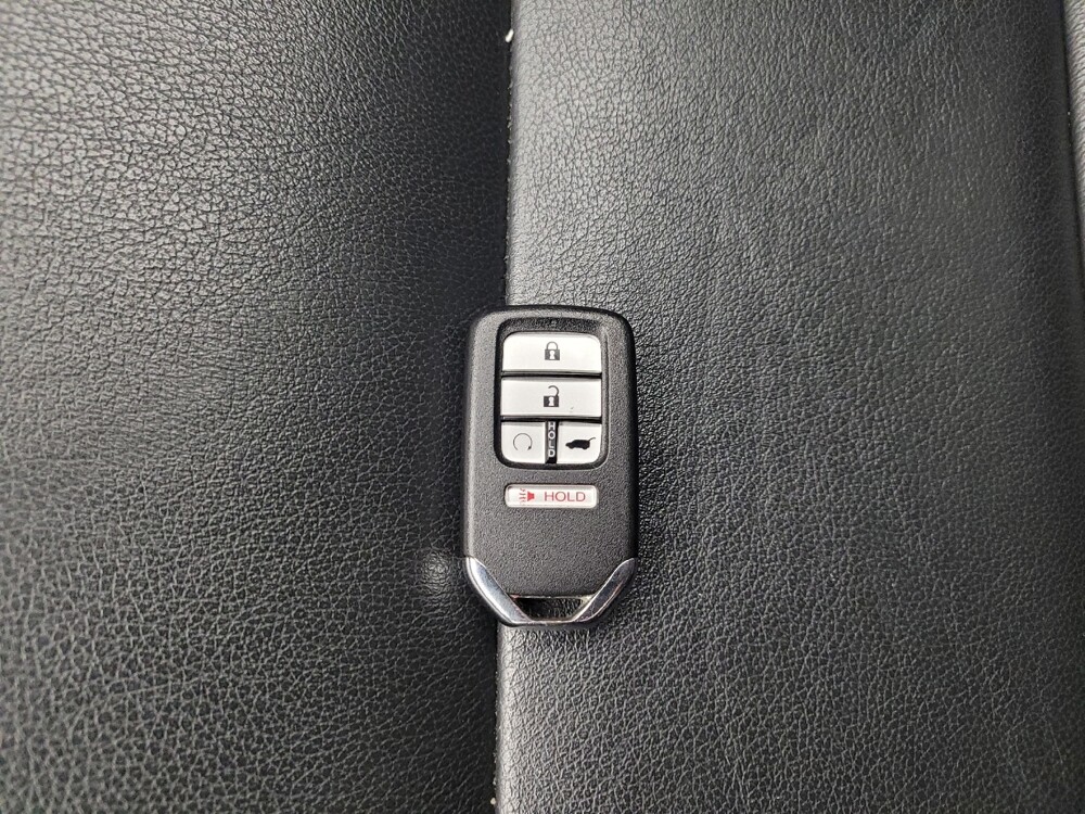 2018 Honda Pilot in Grand Rapids, MI 49508 - 18136314 32