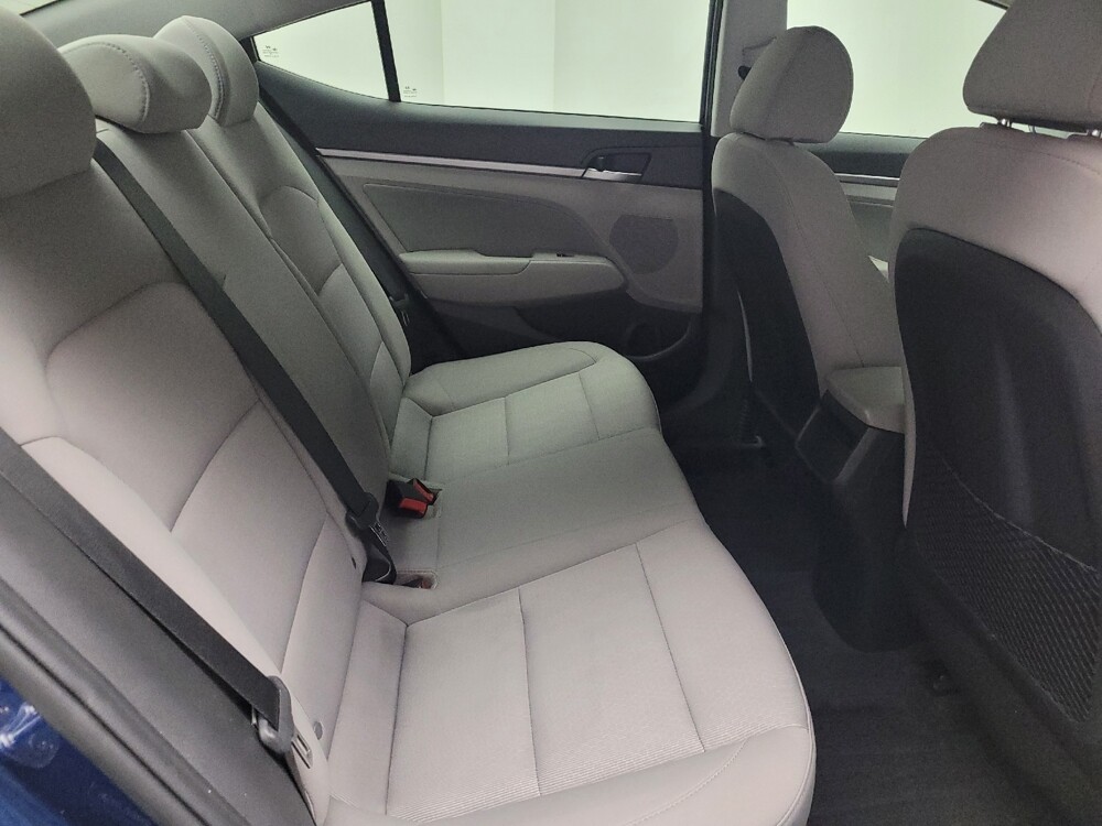 2018 Hyundai Elantra in Taylor, MI 48180 - 18136315 19