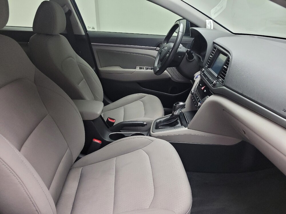 2018 Hyundai Elantra in Taylor, MI 48180 - 18136315 21