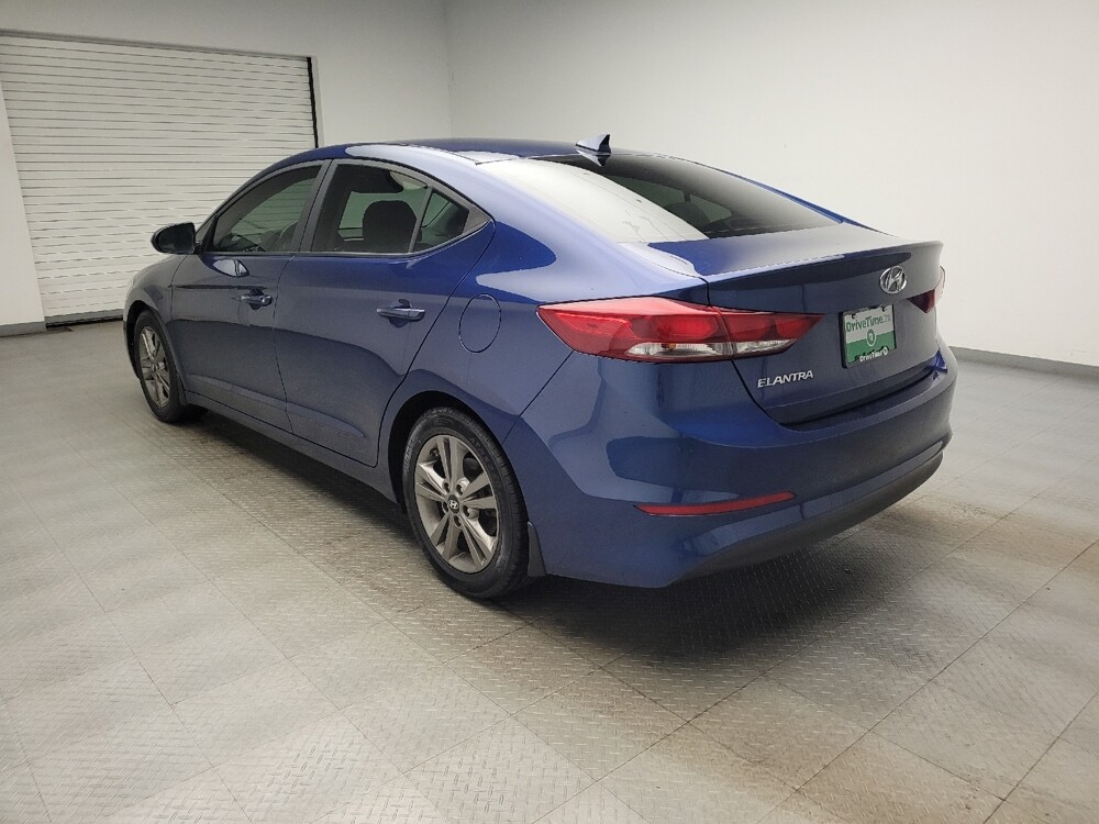 2018 Hyundai Elantra in Taylor, MI 48180 - 18136315 5