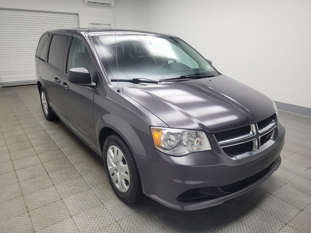 2018 Dodge Grand Caravan in Indianapolis, IN 46219 - 18136316 13