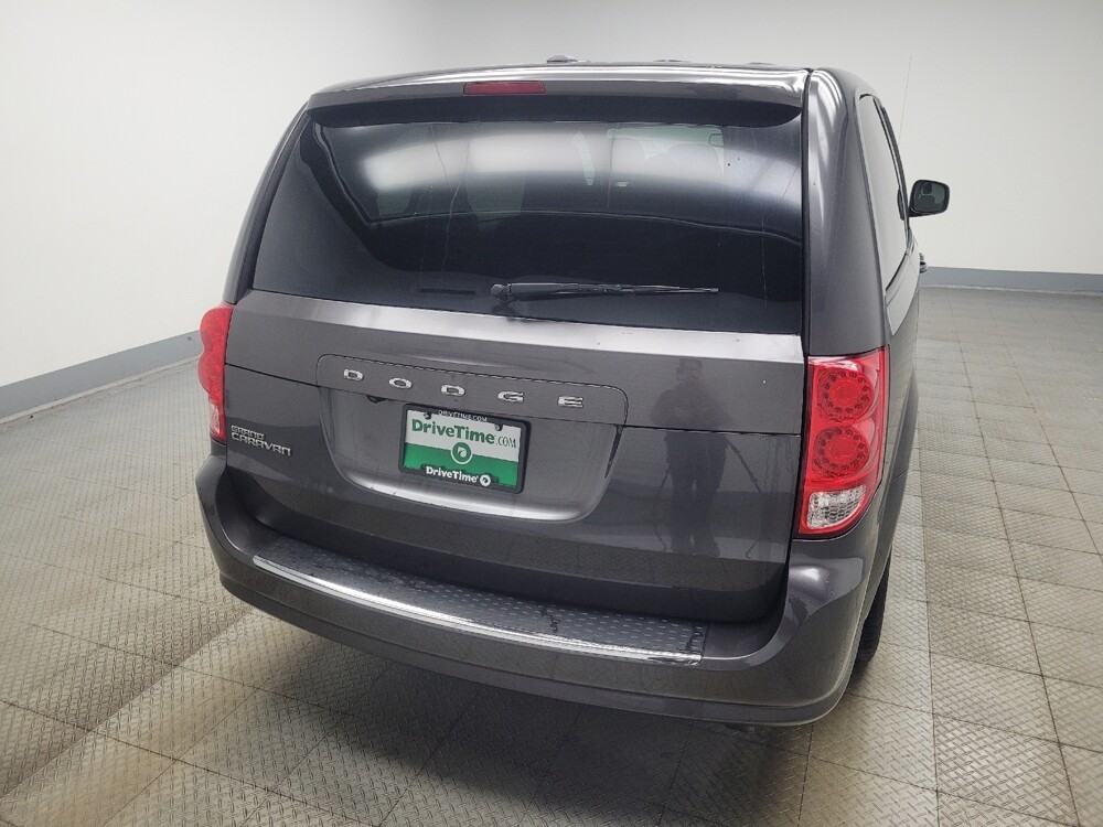 2018 Dodge Grand Caravan in Indianapolis, IN 46219 - 18136316 7