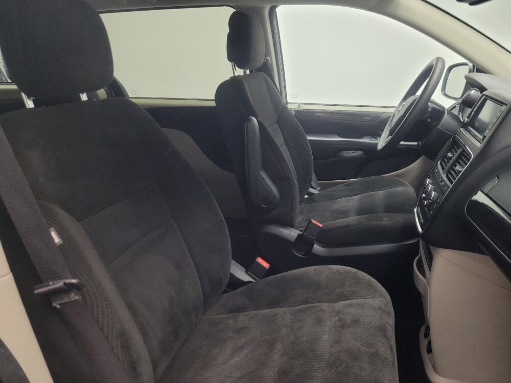 2018 Dodge Grand Caravan in Indianapolis, IN 46219 - 18136316 21