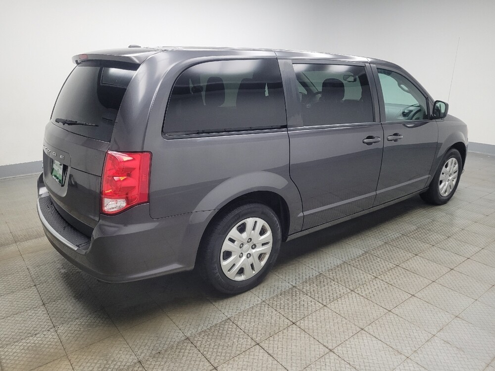 2018 Dodge Grand Caravan in Indianapolis, IN 46219 - 18136316 10